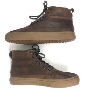 vans mens duck boots